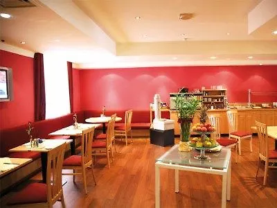 酒店 环球广场酒店 4*