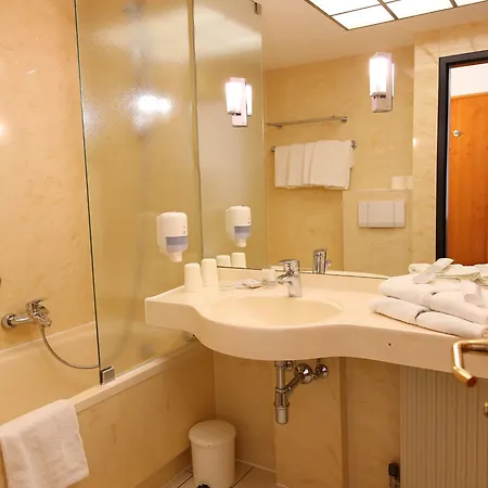 Hotel Dion 4*